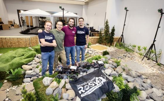 Xiao hosted visitors from the RoSys Group of the University of Catania, Italy.